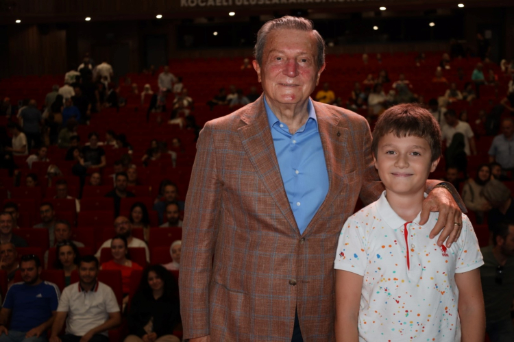 Kocaeli Kitap Fuarı entelektüel isimleri ağırladı