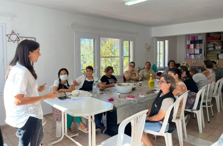 ‘Meme Kanseri Farkındalığı’na Ayvalık farkındalığı