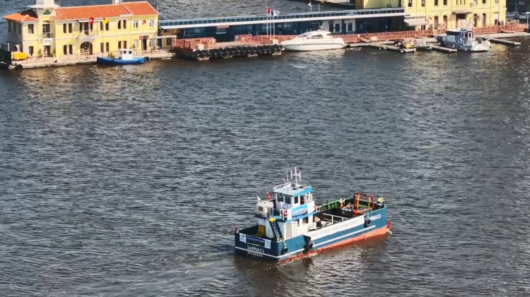 ‘Safinaz-1’ İzmir Körfezi mesaisinde