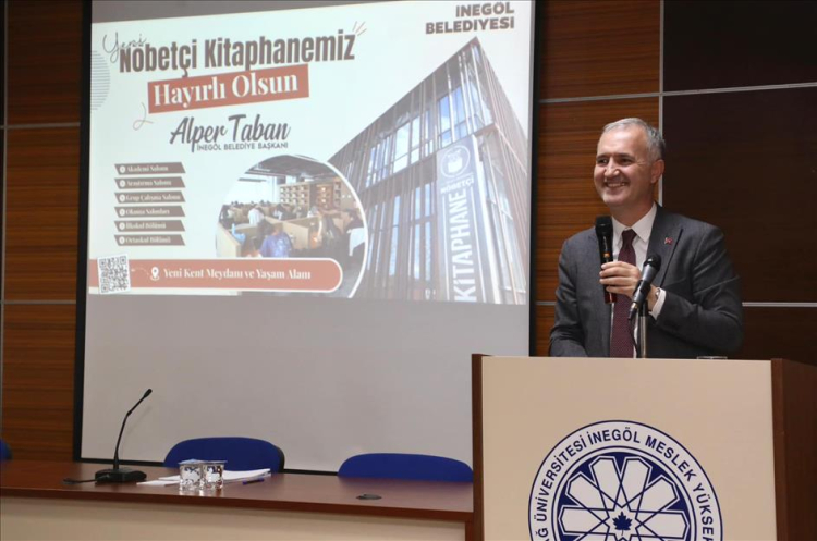Bursa İnegöl’ü tanıttı, gençlerden de izlenimlerini dinledi