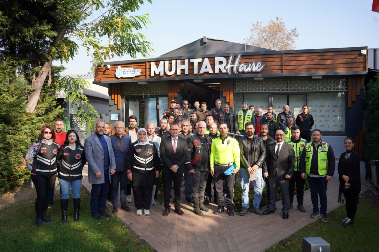 Kocaeli’de motosiklet sürücüleriyle olası kazalara önlem için toplanıldı