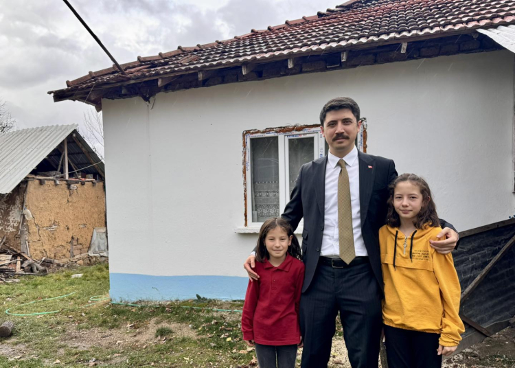 Pazaryeri Kaymakamı Kahraman’dan ev ziyaretlerine devam