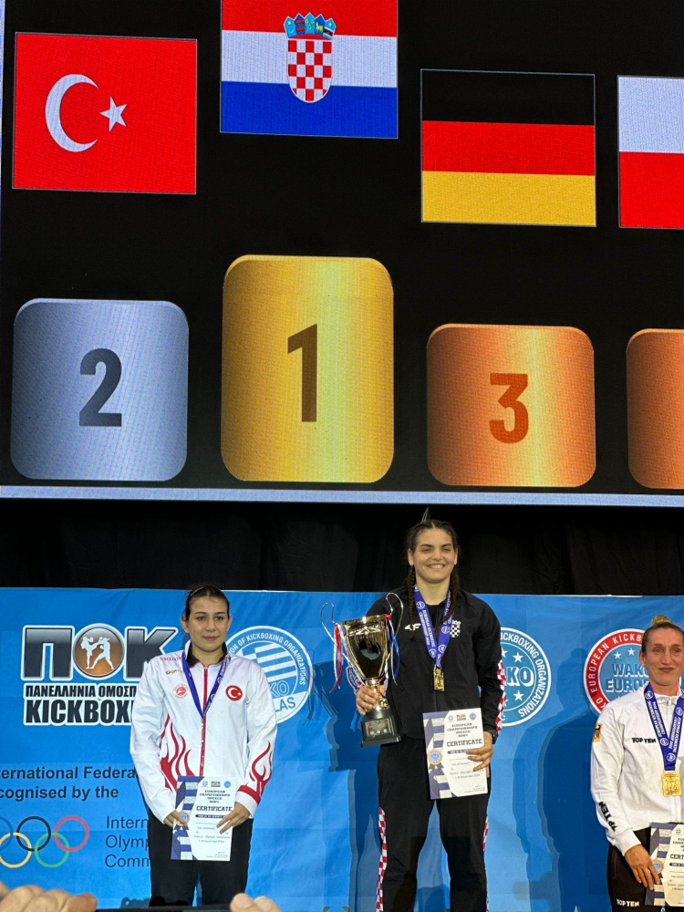 Sabriye’den Avrupa Şampiyonası’nda gümüş madalya