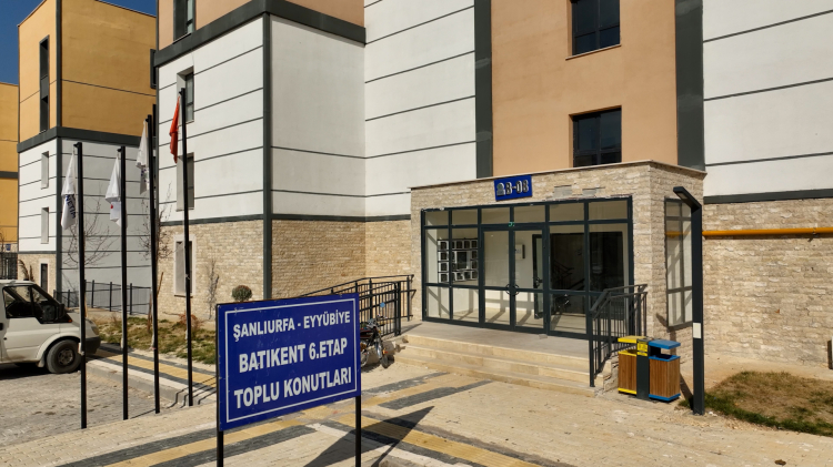 Şanlıurfa’da 3 binden fazla konut teslim edildi.. Depremzedeler yeni yuvalarına kavuşuyor