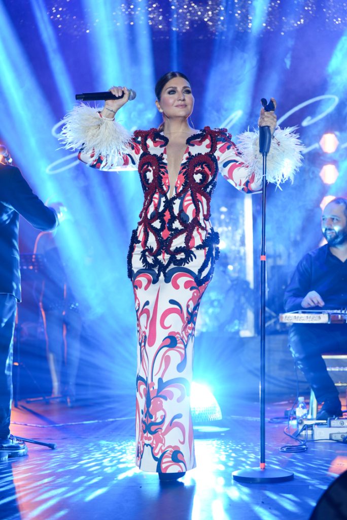 Sibel Can İstanbul’da kış sezonunu açtı