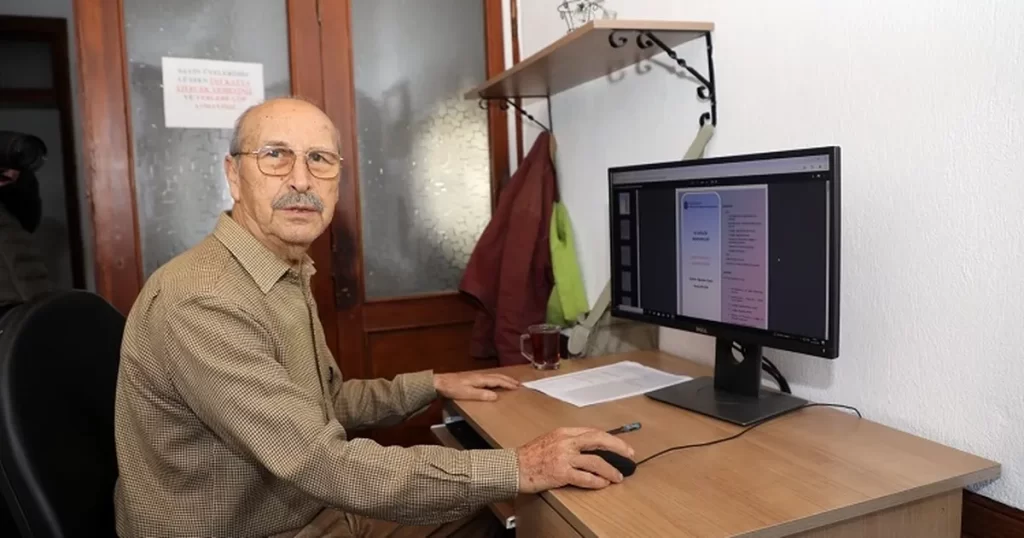 77’lik çınardan eğitimde 100’lük başarı