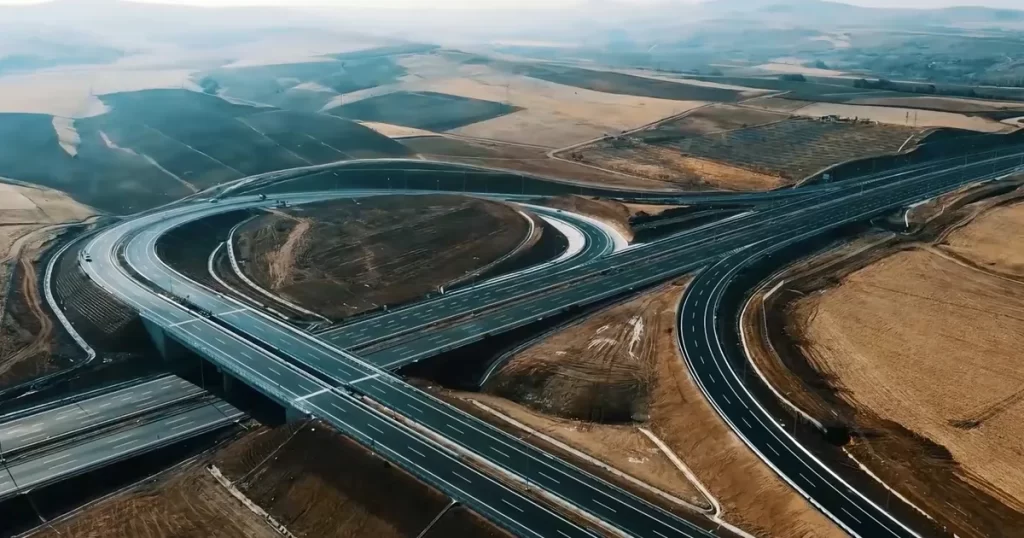 Ankara-Niğde Otoyolu’nu 4 yılda 24,2 milyon araç kullandı