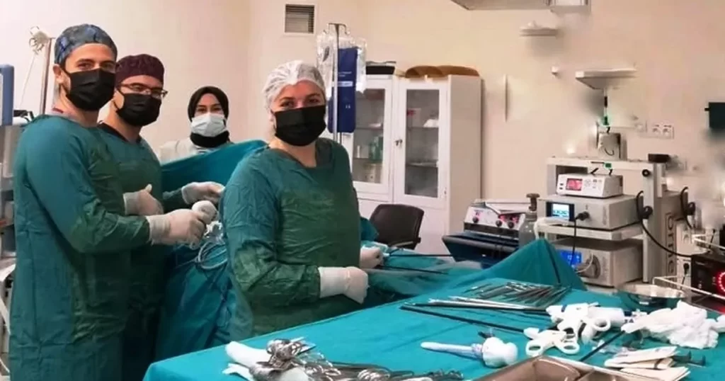 Antalya Elmalı’da bir ilk! Kapalı yöntemle kolon kanseri ameliyatı yapıldı!