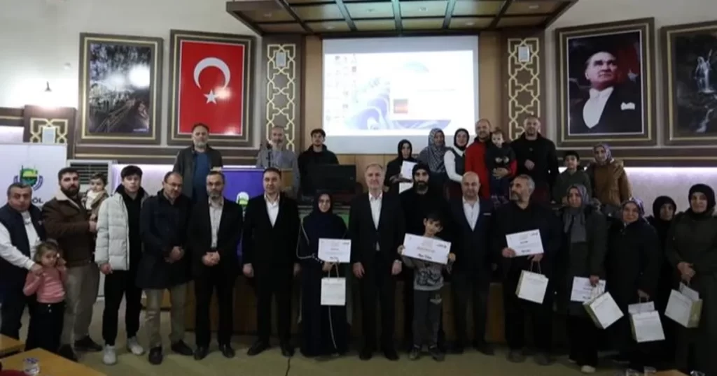 Bursa İnegöl’de ‘Aile Okulu’nun ödülleri sahiplerini buldu