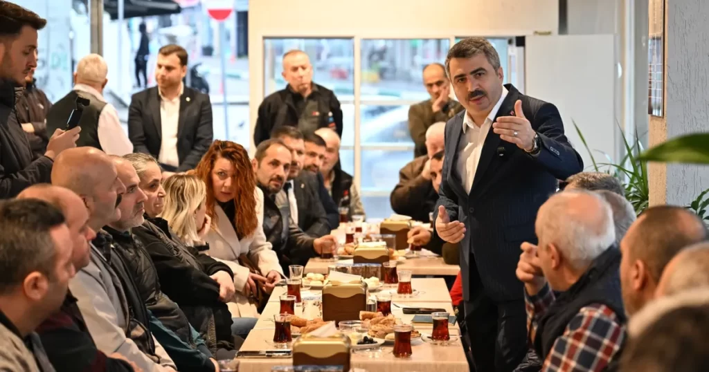 Bursa Yıldırım’da Başkan Yılmaz komşu ziyaretinde