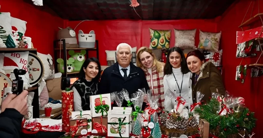 Bursa’da 2025 coşkusu yeni Yeni Yıl Meydanı’nda yaşanıyor