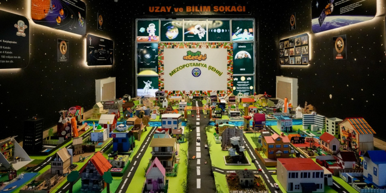 Diyarbakırlı çocuklar hayallerindeki şehri tasarladı