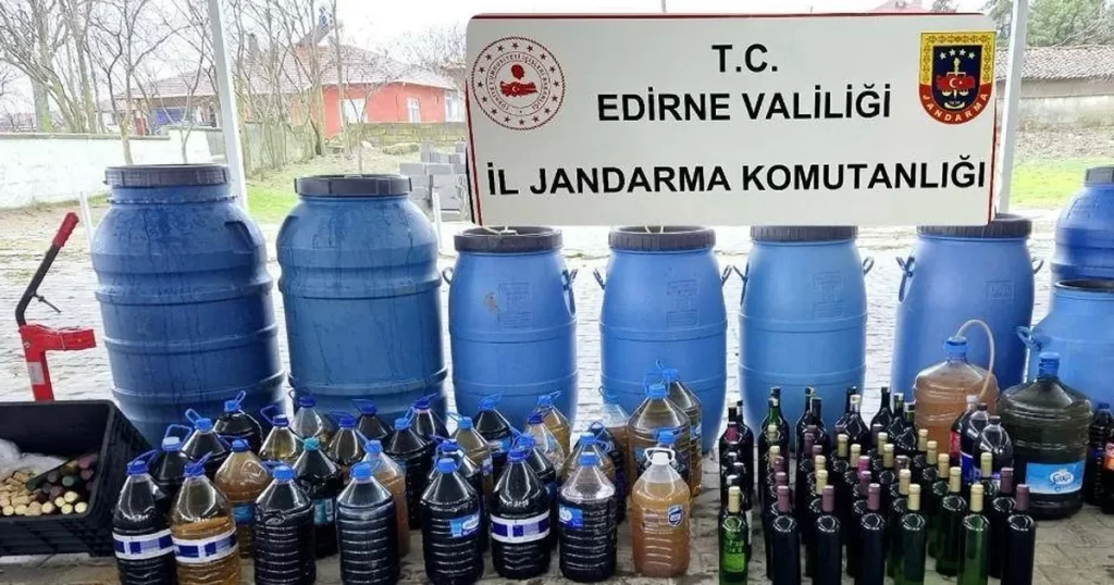Edirne Uzunköprü’de Jandarma’dan sahte alkol operasyonu