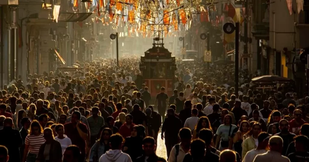 ‘Gençlere Alan Açık’ın kazananları belli oldu… Sıra halk oylamasında