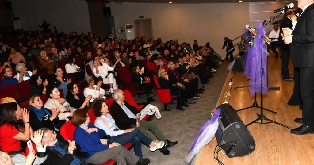 İzmir Çiğli’de “Yeni Yıla Merhaba” konseri