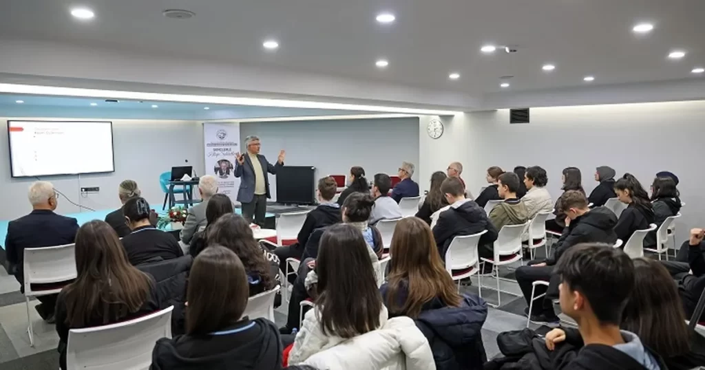 Kayseri Talas’ta Yazar Okulu’nda start verildi