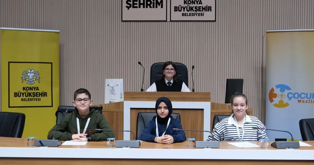 Konya Çocuk Meclisi şehirlerinin geleceğini konuşuyor