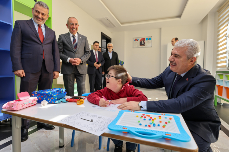 Konya Valisi Akın’dan DOSD Meram’a tam not