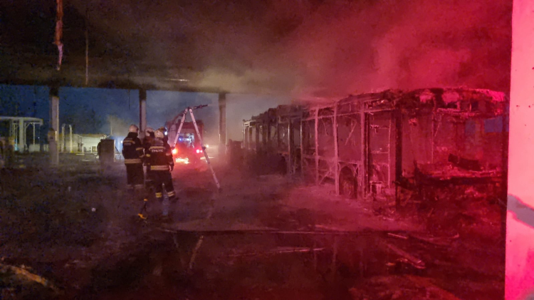 Manisa’da otobüs yangını! Ulaşımı aksatmayacak