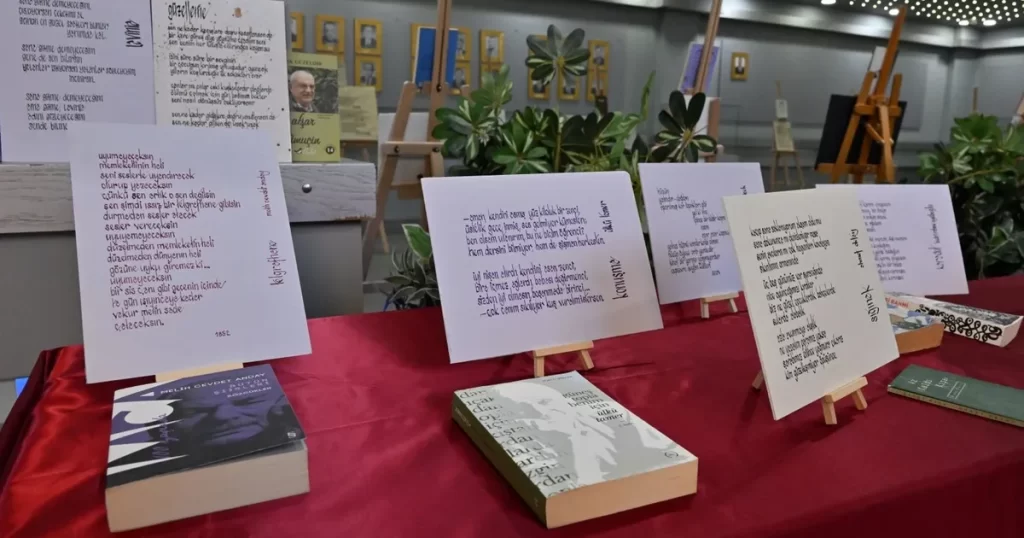 Manisa’da şiir ve kaligrafinin büyüleyici buluşması