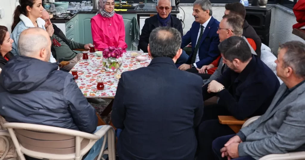 Sakarya’da Başkan Alemdar davete icabet etti