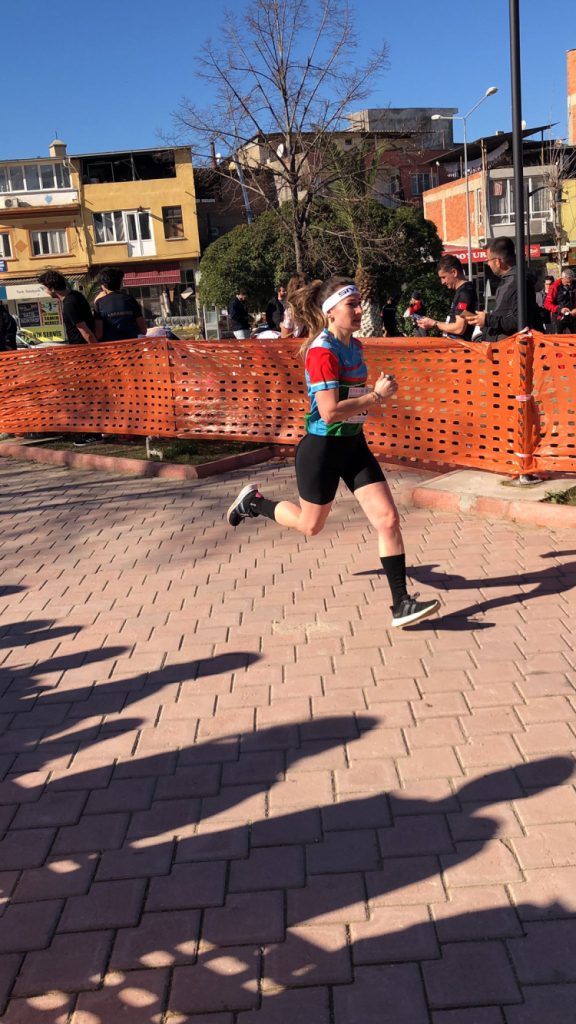 Büşra Altun yeniden Türkiye Şampiyonu!