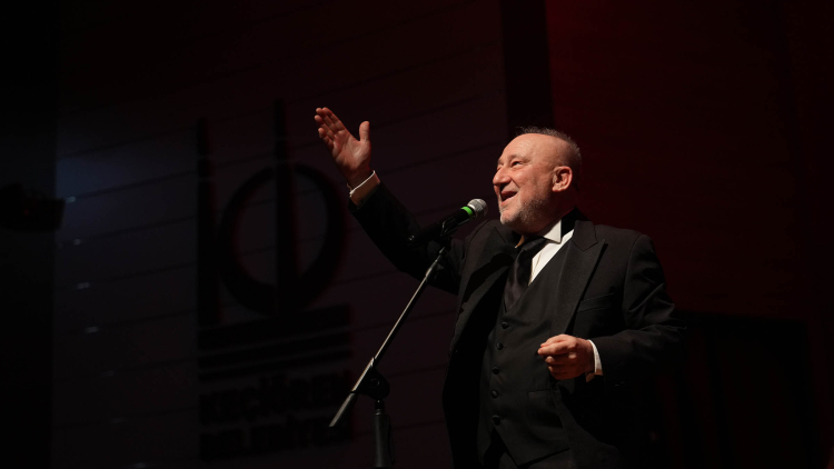 Ankara’da usta oyunculardan “Şifa Niyetine Anılar Ve Türküler”