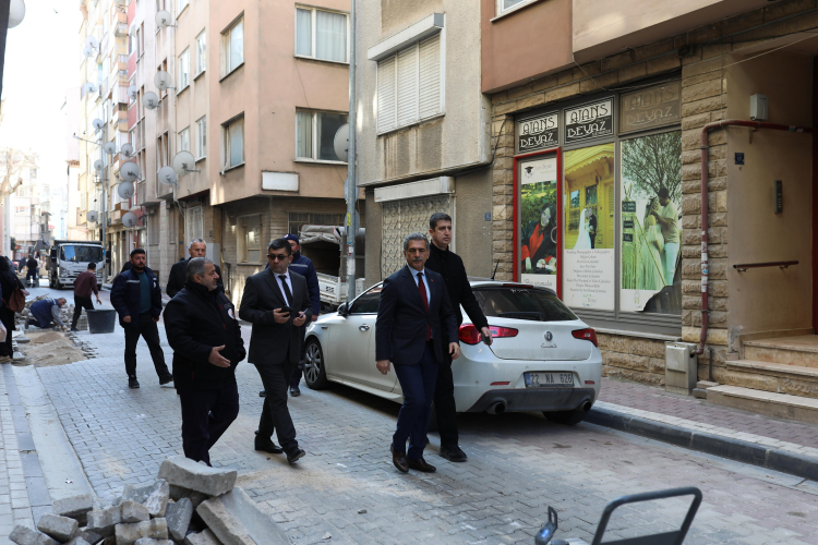 Bursa Gemlik’te yol çalışmaları hız kesmiyor