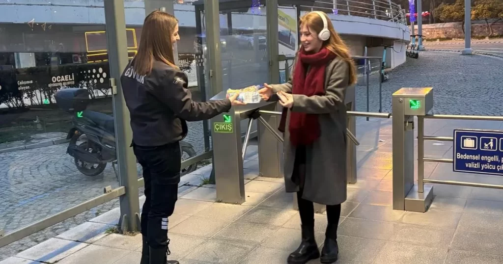 Kocaeli iftariyeliklerle kalplere dokunuyor