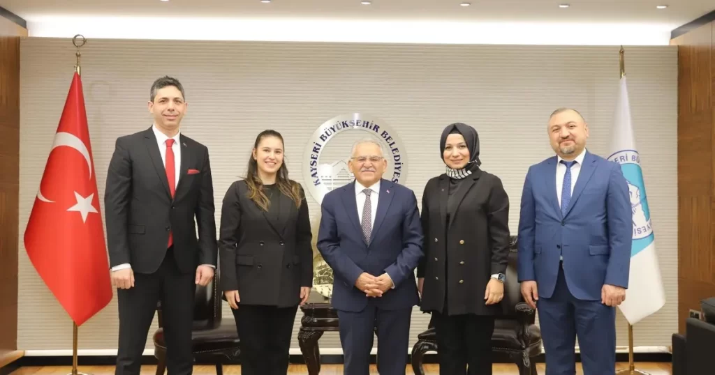 Memduh Büyükkılıç’a TÜBİTAK’tan ziyaret