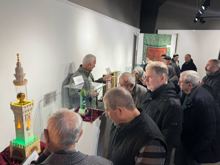 Sakarya’da mukaddes emanetlerle ilk kez buluştular