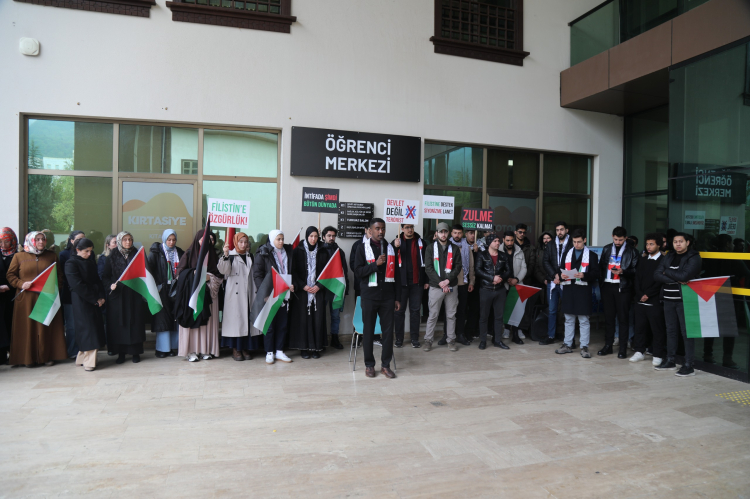 BTÜ’lü öğrenciler Gazze için tek yürek