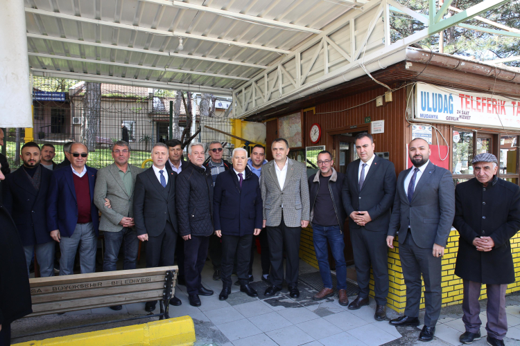 Bursa’da ‘Başkan Bozbey Burada’ Piremir’de