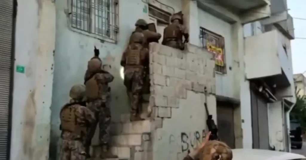 Emniyet’ten DEAŞ operasyonu! 210 şüpheli yakalandı