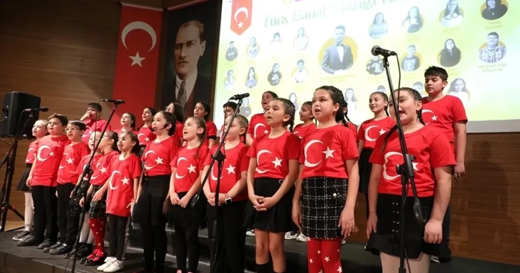 Kayseri Melikgazi’de 23 Nisan coşkusu