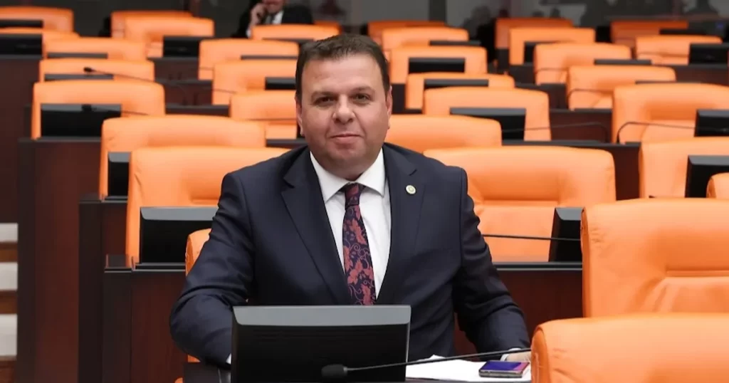 Yumurta artık sofrada değil, kuyrukta!