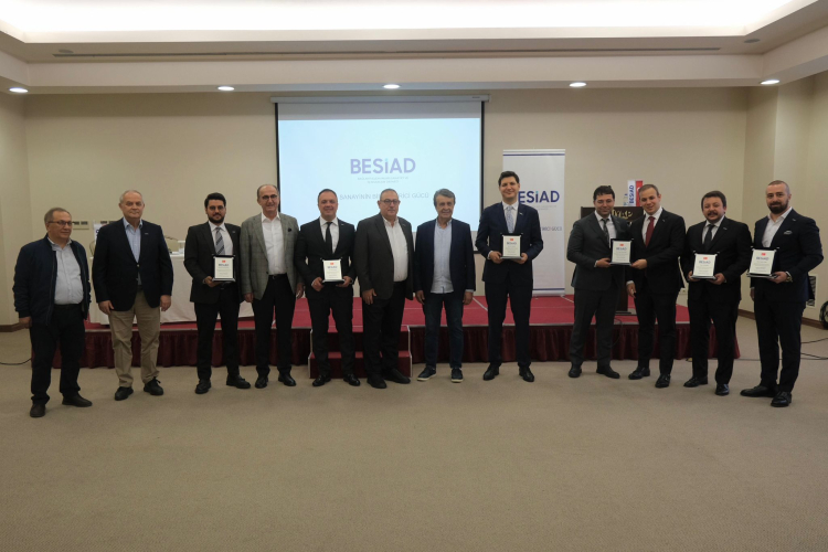 BESİAD’da Sinan Topuk güven tazeledi