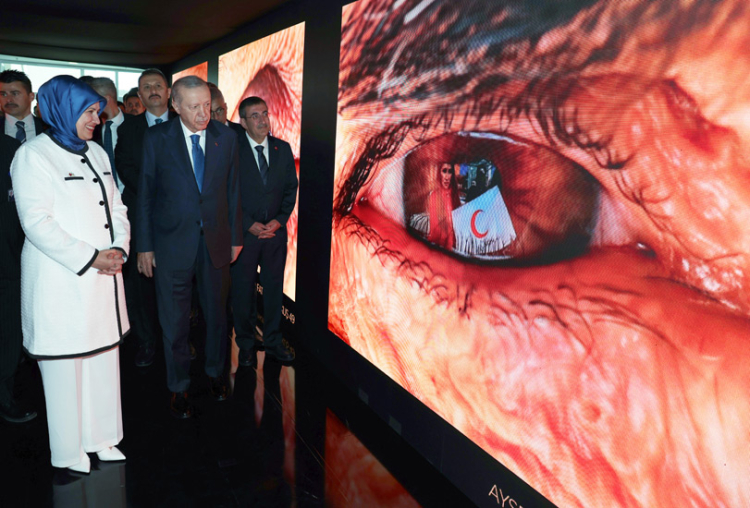 Cumhurbaşkanı Erdoğan’dan Kızılay’a övgü