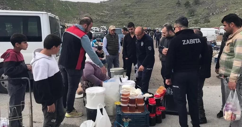 Kayseri Büyükşehir’den bit pazarına denetim