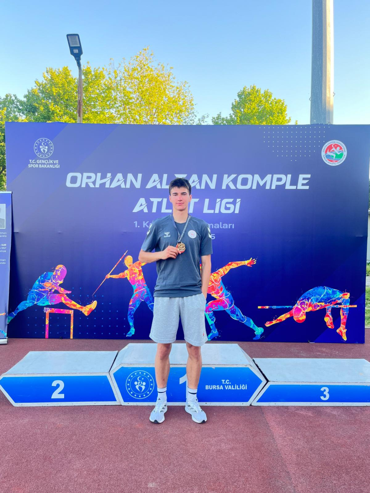 Konyalı sporcudan şampiyonluk!