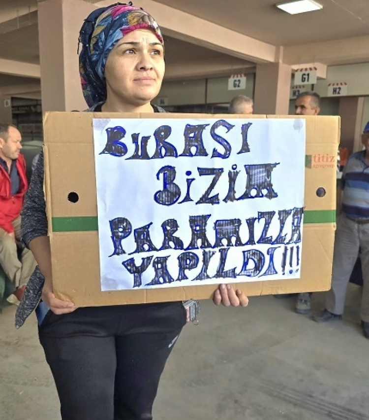 Kumluca Pazaryeri’nde esnaf-belediye gerilimi!