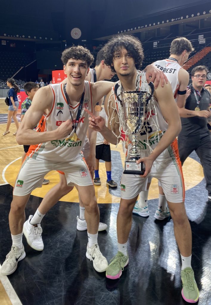 ‘U18 Erkekler’in Türkiye kupası Tofaş’ın