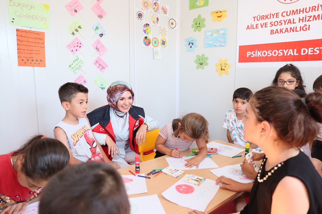 Bakan Göktaş: “Mayıs ayına yönelik toplam 1 milyar 227 milyon lira tutarındaki Sosyal Ekonomik Destek (SED) ödemesini hesaplara yatırdık”