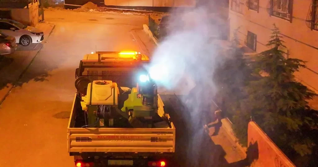 Ankara Keçiören’de gece gündüz ilaçlama