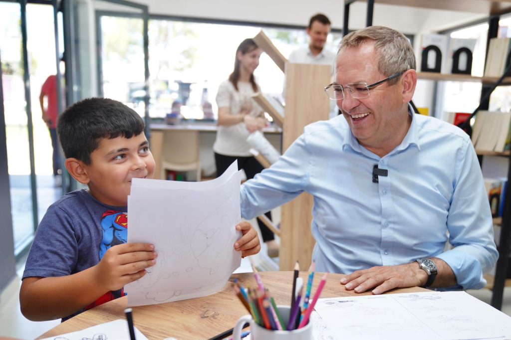 Ayvalık’ta Çocuklar Karikatür Atölyesi’ne büyük bir ilgi gösterdi