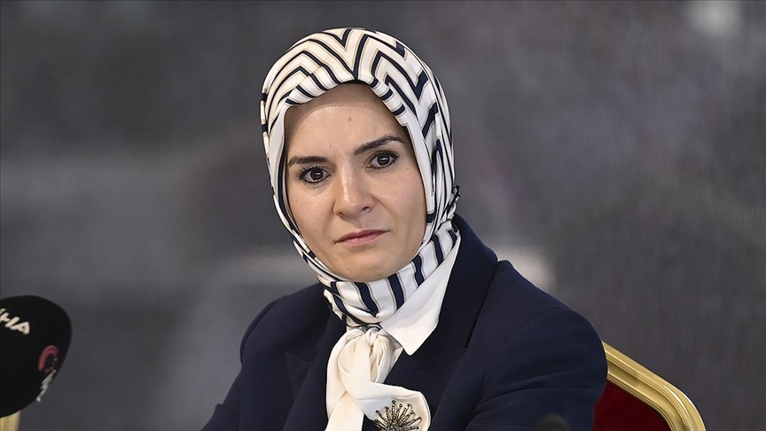 Bakan Göktaş: Yangın Mağdurları İçin 12 Milyon 260 Bin Lira Kaynak Aktarıldı