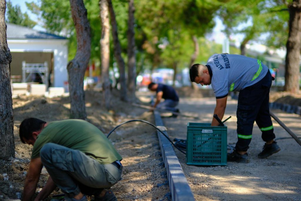 ALTIEYLÜL’DE PROJELER TAMAMLANIYOR