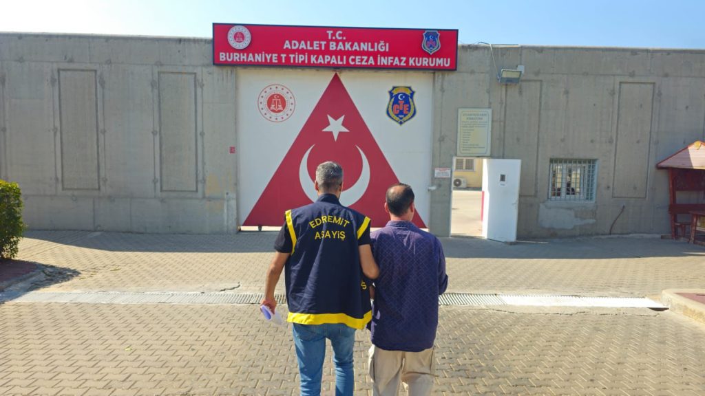 Balıkesir’de Aranan 28 Şahıs Yakalandı: 18’i Cezaevine Gönderildi