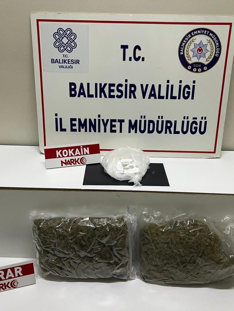 Balıkesir’de Uyuşturucu Operasyonlarında 1 Kişi Tutuklandı, 4 Kişiye Soruşturma Açıldı