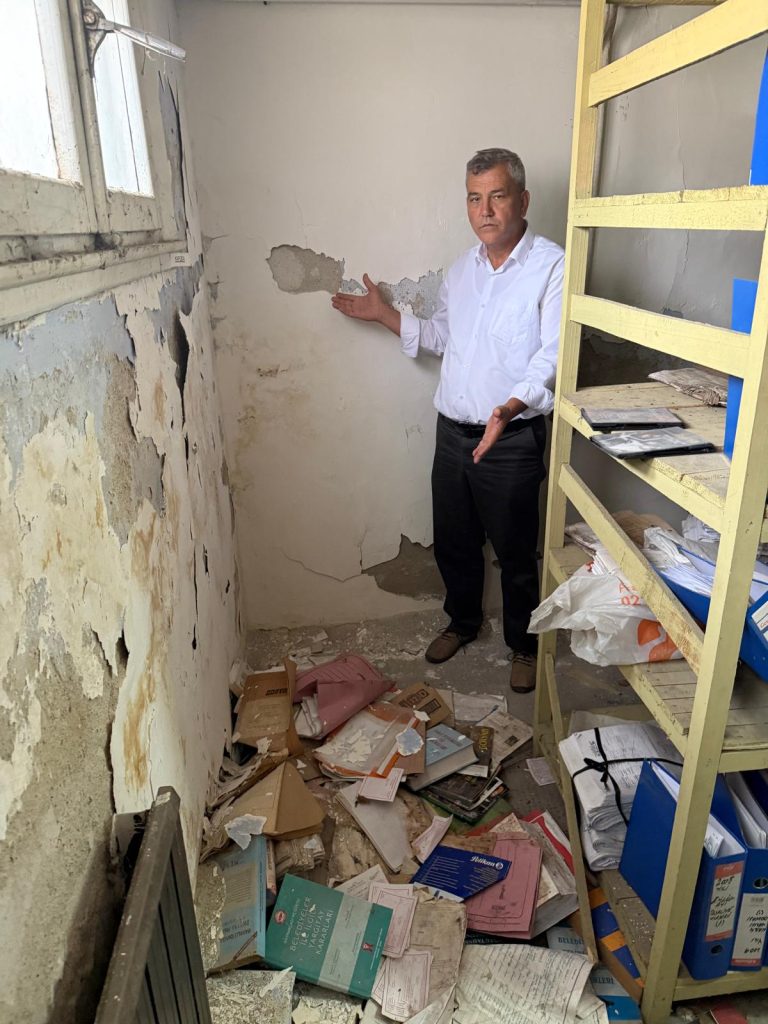 Güre Mahallesi’nde Hizmet Krizi: Muhtar Pütkül İsyanda!